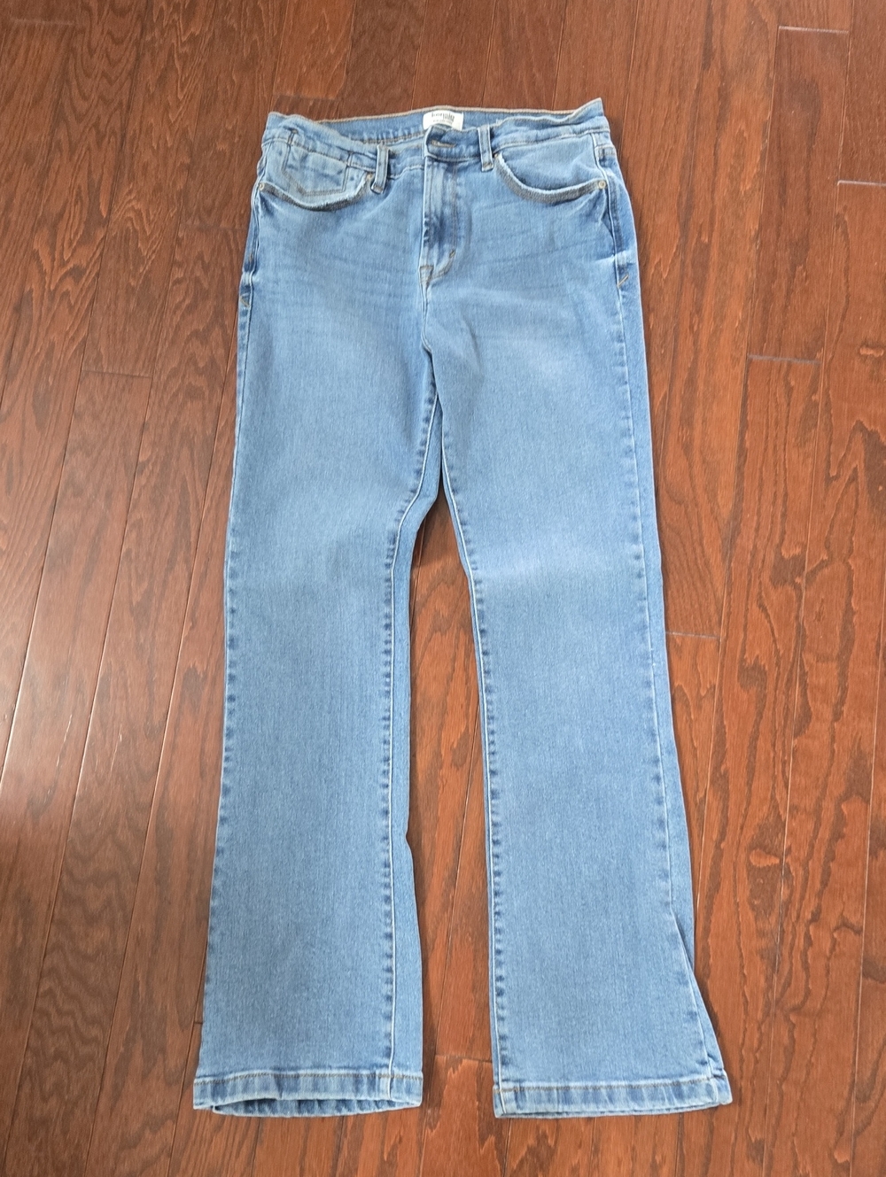 Kensie Classic Light Wash Flare Jeans